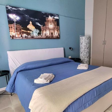 Il Vicolo Home Катания Экстерьер фото