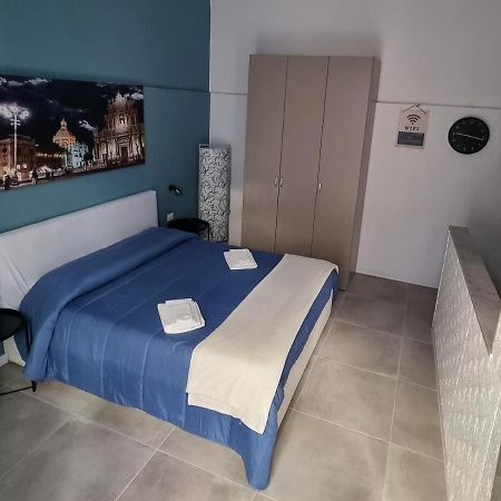 Il Vicolo Home Катания Экстерьер фото