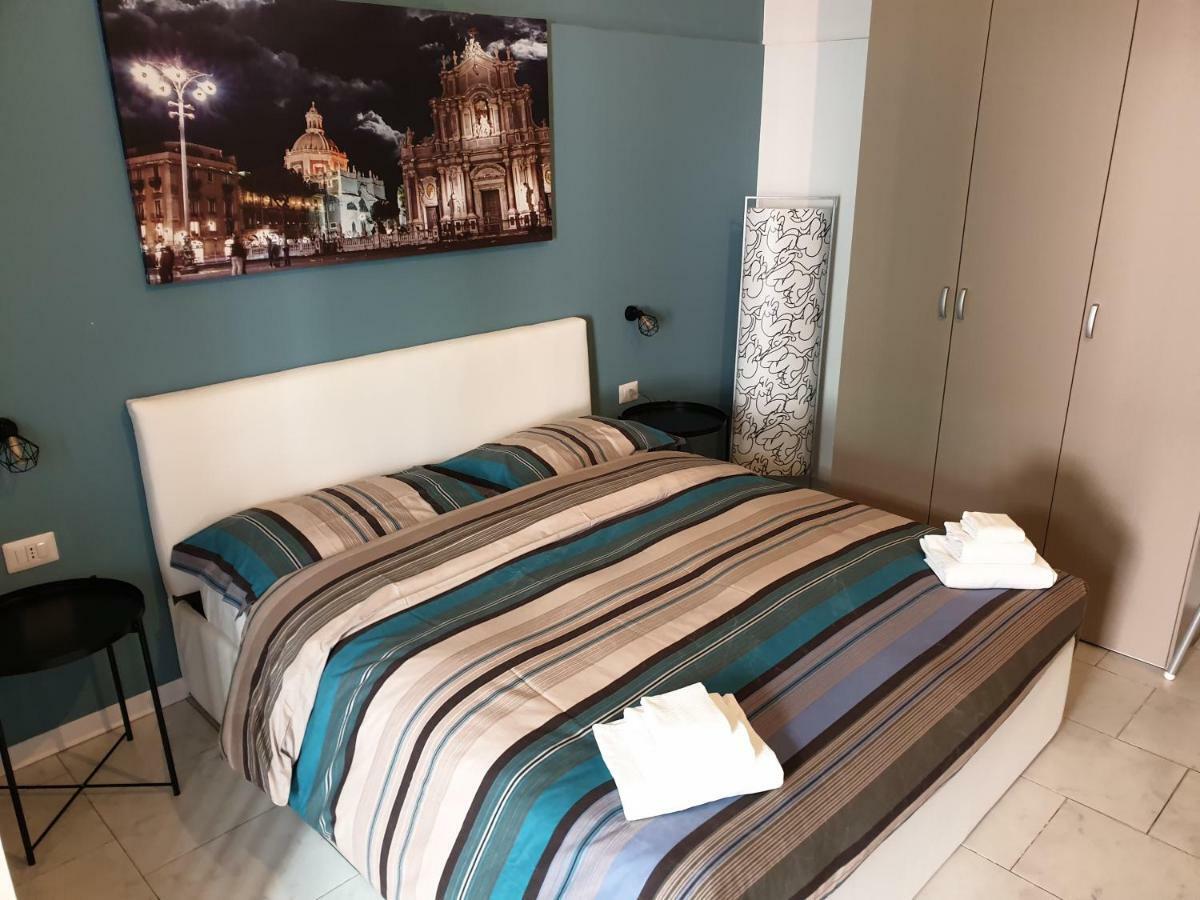 Il Vicolo Home Катания Экстерьер фото